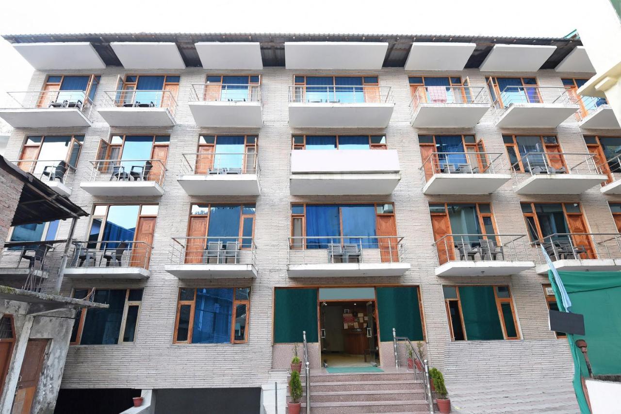 Oyo 23533 Mount View Kulu Exterior foto